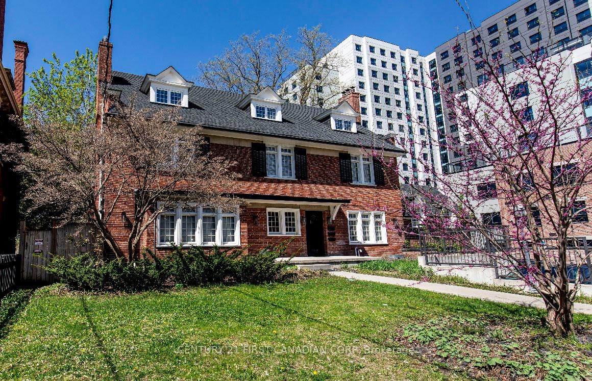 Semi-Detached House for sale at 653 Talbot Street, London East, East F, N6A 2T6 - MLS: X12166122