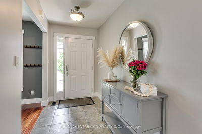 52 Owen Crt, Central Elgin - Lynhurst image-0-4