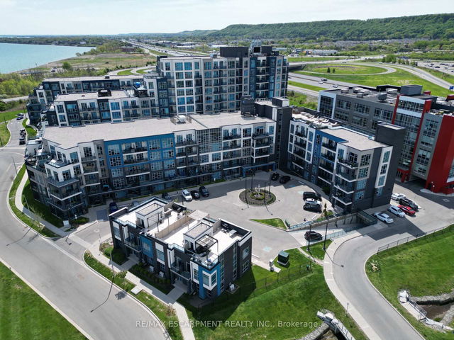 222 - 10 Concord Place