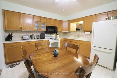 Unit 206 — 497 BIRMINGHAM St, Wellington North - Mount Forest image-0-4