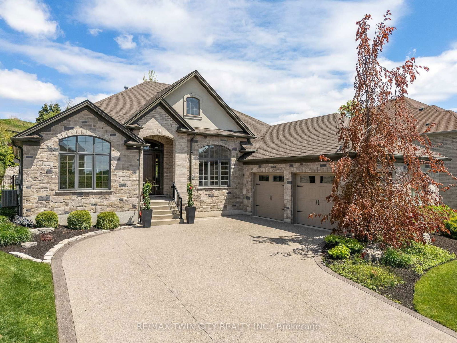 Detached House sold at 217 River Birch Street, Kitchener, N2C 2V3 - MLS: X12166296
