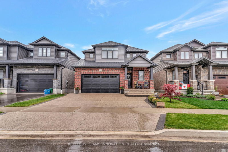27 Queensgate Cres, Woolwich -  image-0-0