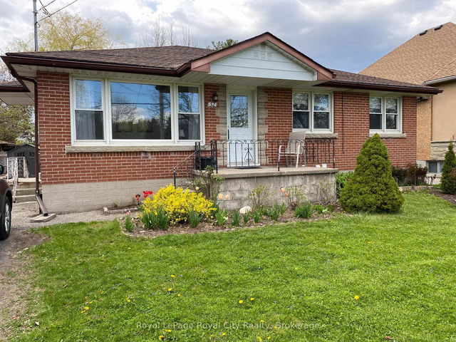 52 Eastview Road