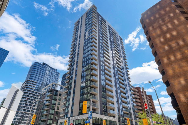 702 - 340 Queen Street