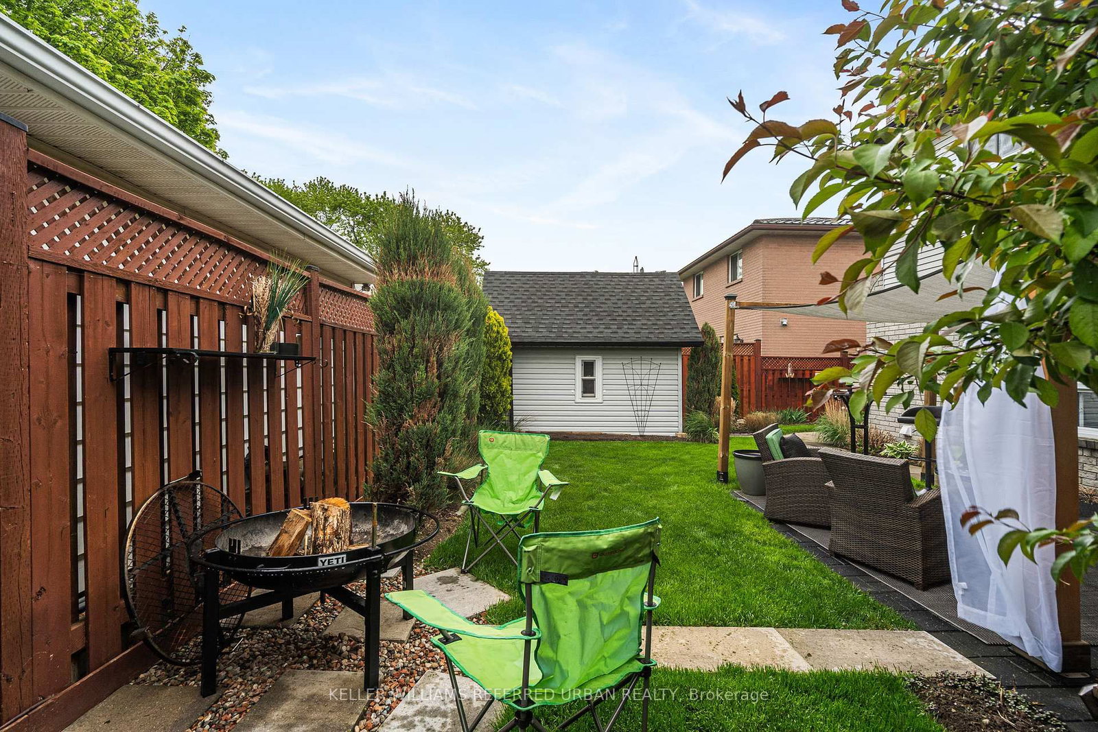 Listing Image 44