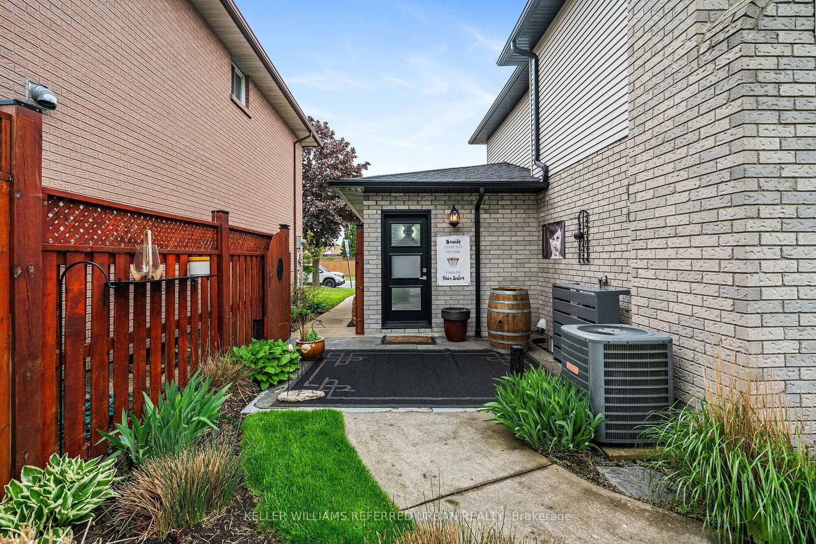 Listing Image 48