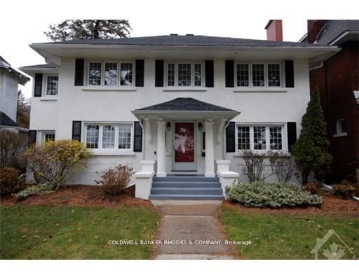 596 Queen Elizabeth Drive
