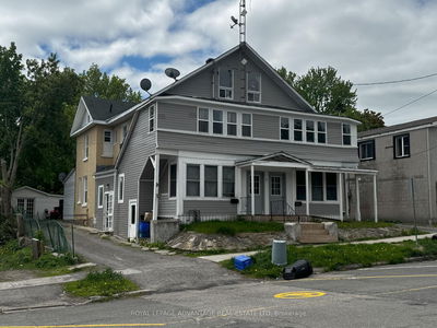 37 Main St, Smiths Falls - Smiths Falls