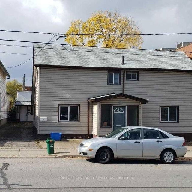 5 Pine Street