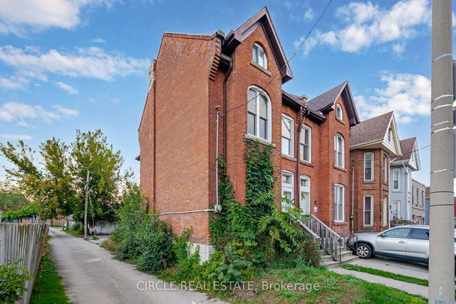 31 Wentworth Street