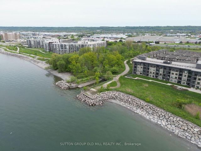 53 Southshore Crescent
