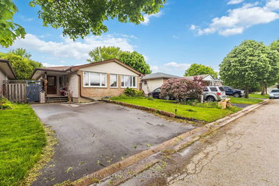 65 Fennell Cres, London South - South X image-0-4