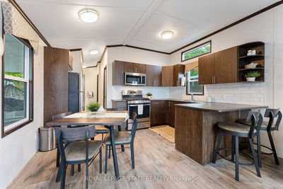 Unit 213 — 490 Empire Rd, Port Colborne - Sherkston image-0-2