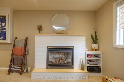 425 Elgin St, Huron-Kinloss - Lucknow image-0-4