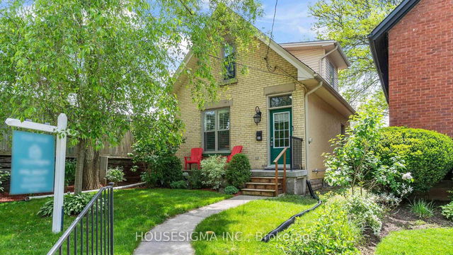 33 Carlton Avenue