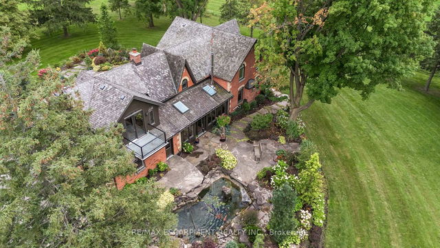 1399 Safari Road