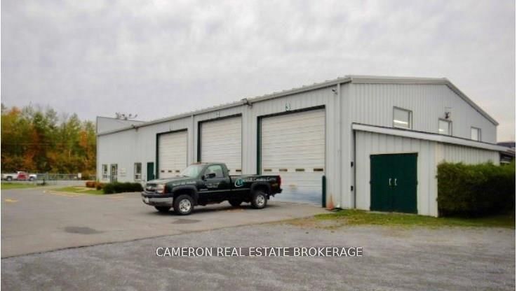 2525 Brookdale Ave, Cornwall, K6J 5X9 | Image 2