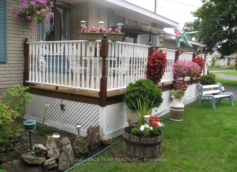 1212 Brodeur St, Cornwall, K6J 4Z2 | Image 2