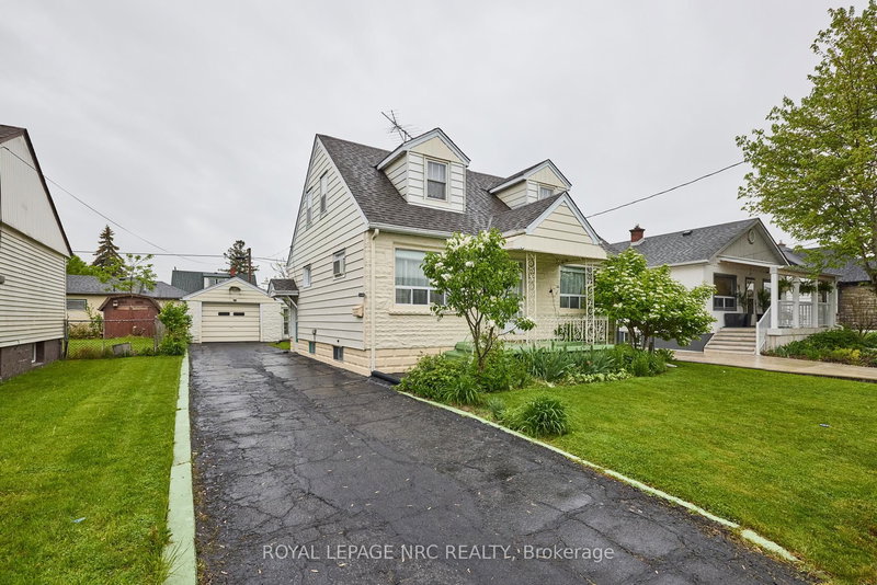 506 Harriet St, Welland, L3B 2J1 | Image 2