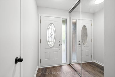 1083 Millwood Crt, Orleans - Convent Glen North image-0-3