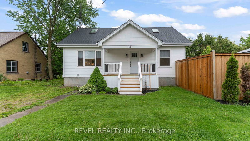 15 Victoria Ave, South Huron - Stephen image-0-0