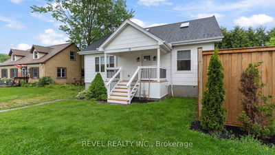 15 Victoria Ave, South Huron - Stephen image-0-1