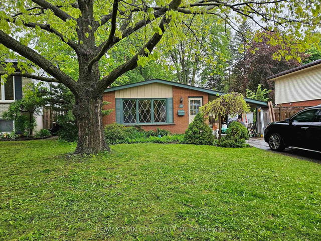 559 Sprucehill Avenue