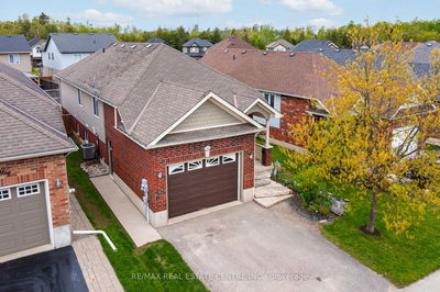 112 Fleming Way, Shelburne - Shelburne image-0-2
