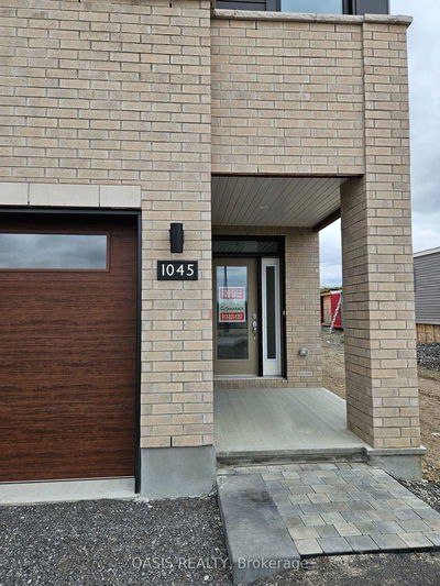1045 Cope Dr, Stittsville - Stittsville (South) image-0-1