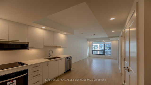1110 - 340 Queen Street