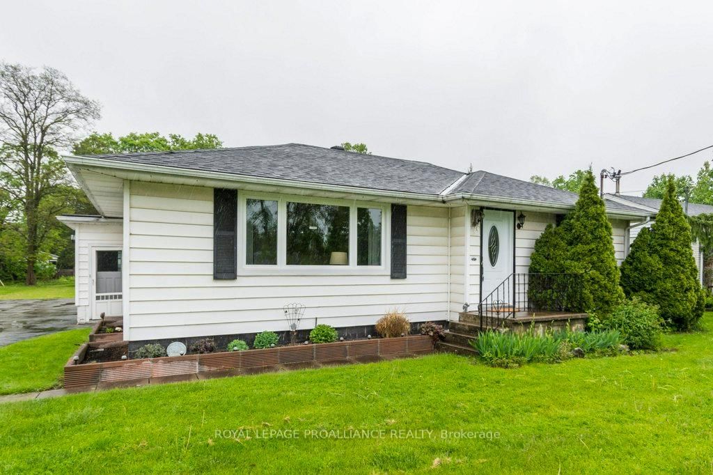 Detached House for sale at 526 Glen Miller Road, Quinte West, Sidney Ward, K8V 0B3 - MLS: X12168081