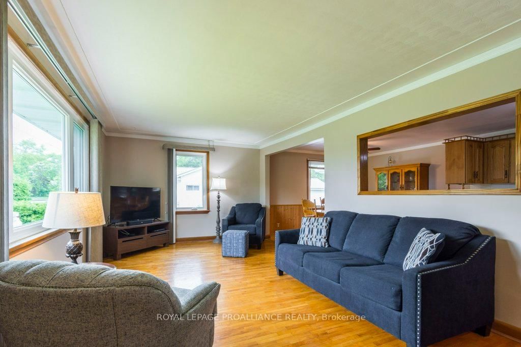 Detached House for sale at 526 Glen Miller Road, Quinte West, Sidney Ward, K8V 0B3 - MLS: X12168081