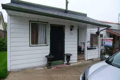 117 Front St, Wilmot -  image-0-1