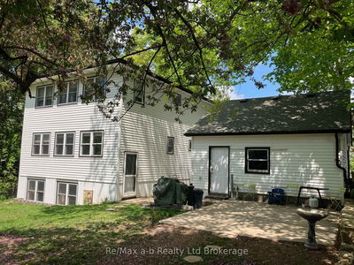 330 Spencer St, Woodstock - South image-0-1