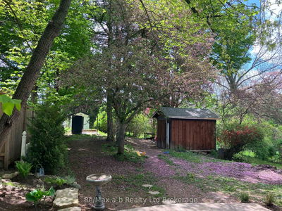 330 Spencer St, Woodstock - South image-0-2