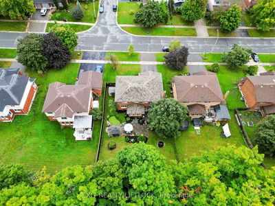 1357 Hetherington Dr, Peterborough North - 1 University Heights image-0-2