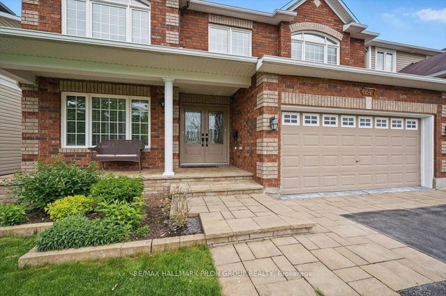 247 Lucinda Crescent