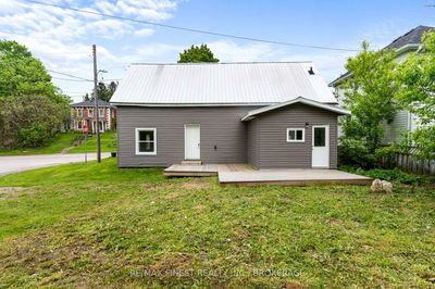 3 Mary St, Rideau Lakes - Rideau Lakes (South Crosby) Twp image-0-4