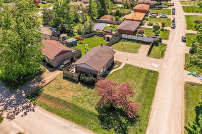 136 Parkdale Ave, Selwyn - Selwyn image-0-1