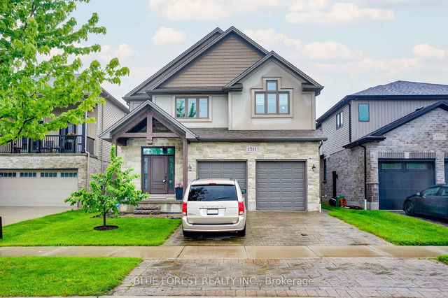 1511 NORTH WENIGE Drive