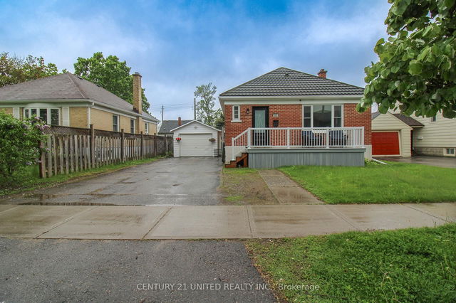 565 Spruce Avenue