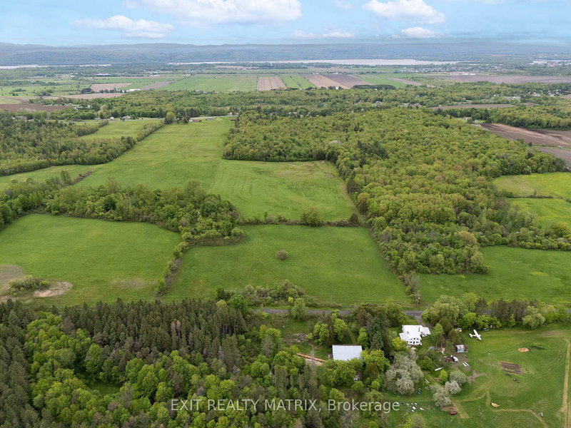 1859 Greenlane Rd, Champlain, K0B 1K0 | Image 2