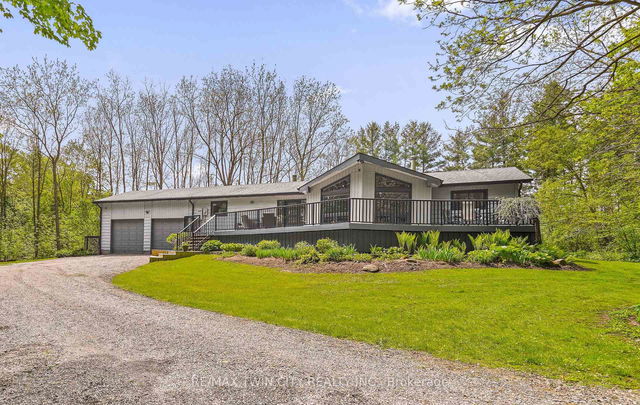 103 Fourth Concession Road