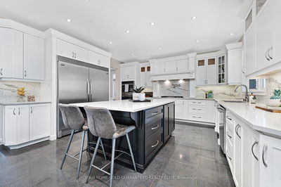 107 Lampman Dr, Grimsby - Grimsby West image-0-3