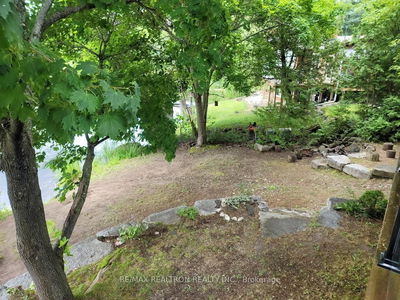 103 Peninsula Dr, Trent Lakes - Trent Lakes image-0-3