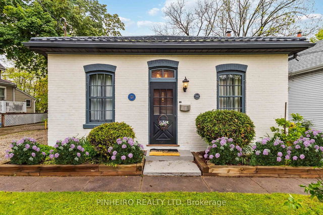 10 McClary Avenue