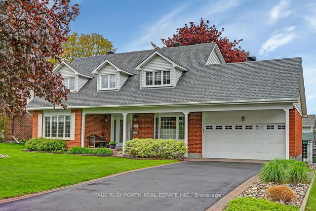 89 Hawk Crescent
