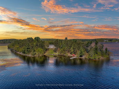 318 Mask Island Dr, Barry's Bay - Madawaska Valley image-0-2