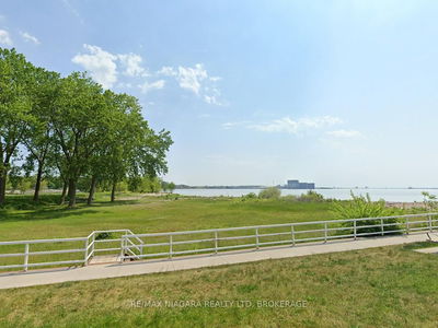 95 Lakeshore Rd, Port Colborne - Sugarloaf image-0-2