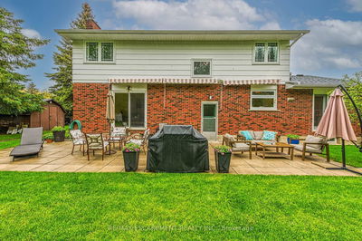 10 Emily St, Norfolk - Port Dover image-0-2